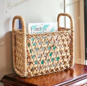 New Design Natural <b>Wicker</b> Magazine Rack for Bathroom Office Water Hyacinth with Handle Latest Design <b>Wicker</b> <b>Storage</b> <b>Basket</b> - Product Image 4