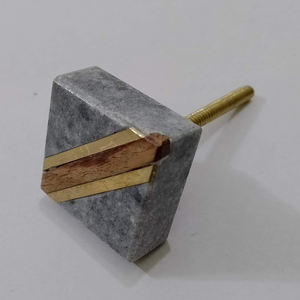 Perilla de mármol artesanal para muebles, perilla de mármol para cajones de cocina, pomos de puerta de proveedor mayorista indio - Product Image 2
