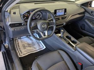 Nissan Altima 2022 2.5 S FWD, Caja de Cambios Automática, Título Limpio, Sin Accidentes, con Bajo Kilometraje, Listo para Envío - Product Image 5