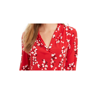 Camicetta da Donna Charter Club Rossa Taglia Large/XL, Stampa Floreale e Leopardata, Scollo a V Plissettato, Colletto Ricamato con Volant, Vestibilità Ampia in Chiffon Lavorato a Maglia - Product Image 2