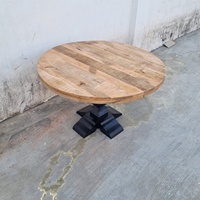 Table à manger en bois de manguier massif |   Design industriel loft, pliable, fait main, finition antique, base noire sur pied, 4 places, restaurant