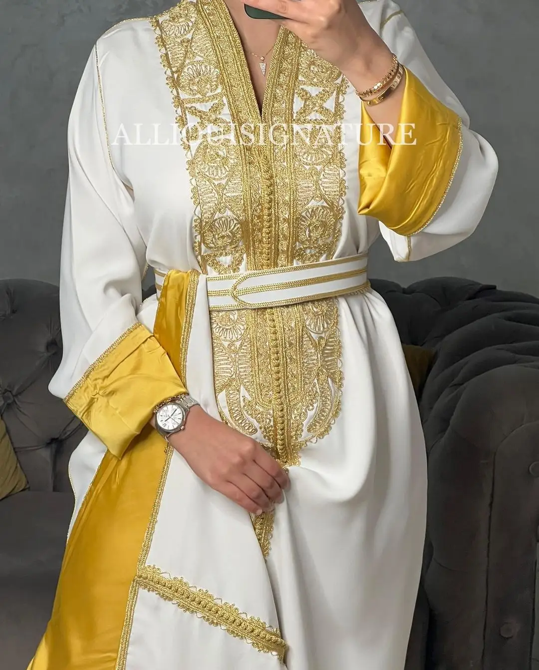 Weiß und golden Satin marok kanis chen Caftan Kaftan arabischen Kleid mit sehr schönen Handarbeit für europäische muslimische Frau Mädchen Großhandel