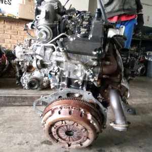 Conjunto de motor diésel de caja de cambios 1KD 4x2 usado de alta calidad a la venta - Product Image 2