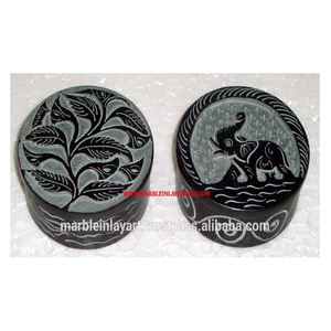 Belle Boîte à Bijoux En Pierre Ollaire - Product Image 1