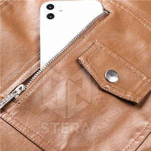 แจ็คเก็ตหนังผู้ชายขายดี คอตั้ง หนังวัว กันน้ำ ระบายอากาศได้ดี เป็นมิตรกับสิ่งแวดล้อม ดีไซน์ลำลอง - Product Image 3