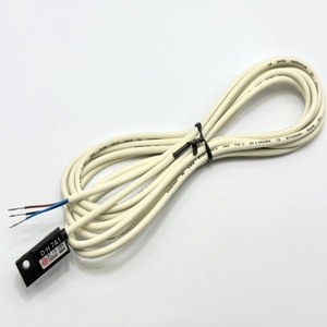 Capteur à semi-conducteurs magnétique sans contact de type mince à montage en fente D-H7A1 à réponse rapide et à faible coût pour cylindres pneumatiques - Product Image 3