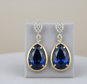 Boucles d'oreilles pendantes de luxe en argent sterling 925 plaqué or 18 carats avec pierres en forme de poire bleues hydro CZ, pour les fêtes, cadeau pour elle - Product Image 3