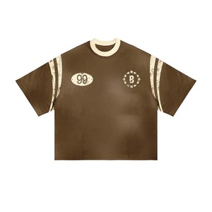 Camiseta Corta Premium para Mujer, 180 GSM, Algodón, Lavado Ácido, Amarillo Vintage, Rayas Negras en las Mangas, Estampado Puff, Logotipo Personalizado - Product Image 3