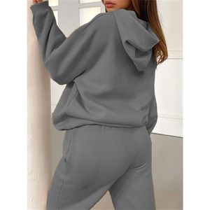 Chándal deportivo transpirable de alta calidad para mujer, chándal de talla grande para adultos y mujer, chándal personalizado para mujer recién llegado - Product Image 3