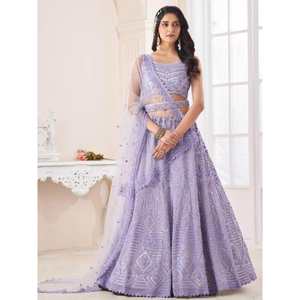 Precioso Lehenga Choli de Lentejuelas Lila con Malla Suave para Vestimenta de Compromiso y Bodas - Product Image 3