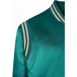 Chaqueta Bomber de satén Vintage de alta calidad para hombre OEM invierno Varsity béisbol diseño ligero con capucha bordado High Street - Product Image 4