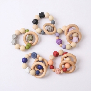 Anello da Dentizione in Legno <span class=keywords><strong>Montessori</strong></span> con Perline in Silicone, Giocattolo Sonaglino Sicuro e Masticabile per <span class=keywords><strong>Neonati</strong></span> e Bambini - Product Image 6