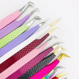 Pince à épiler professionnelle d'extension de cils avec logo personnalisé en acier inoxydable de qualité chirurgicale texture diamant poignée antistatique - Product Image 4