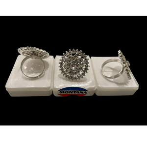 Belle bague plaquée or et argent avec motif floral complexe et incrustation de diamants américains rayonnants pour femme - Product Image 2