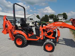 Tracteur KUBOTA BX23S d'occasion pour chargeurs d'équipement agricole - Product Image 4