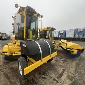 Balai de qualité supérieure DT74J neuf à vendre - Product Image 1