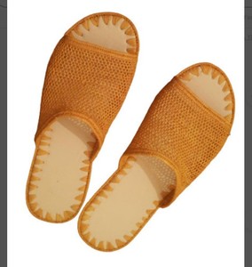 Zapatos de rafia marroquí, zapatillas de rafia, regalo de cumpleaños, zapatillas de rafia tradicionales, Babouches de rafia, regalo para ella, Raphia hecha a mano - Product Image 2