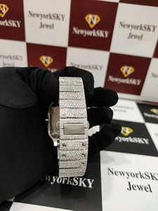 Prix direct d'usine de la montre-bracelet Hiphop à la mode cloutée en diamant Moissanite Clarity VVS disponible pour les gros acheteurs - Product Image 5