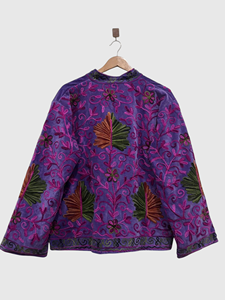 Purple Velvet Embroidered Jacket Floral Pattern Full Sleeve Mandarin Collar Plus Size Women'<b>s</b> Autumn Wear - Product Image 2