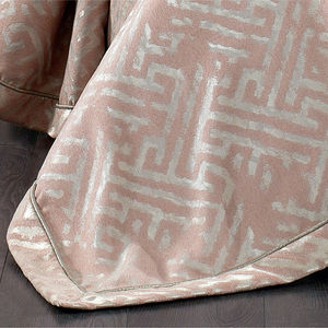 ชุดเครื่องนอนกูซิด ไดมอนด์ 4 ชิ้น สีชมพูแซลมอน ผ้าเชนิลล์ 100% ขนาดคิงไซส์ สำหรับใช้ในบ้าน ผลิตจากตุรกี - Product Image 5