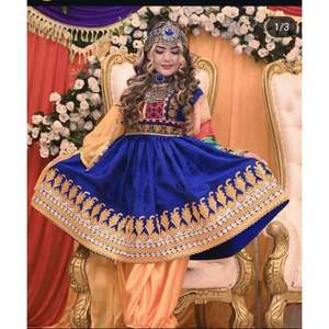 Robe afghane Kuchi traditionnelle vintage de haute qualité, dentelle, pompon, bouton, plissée, 100% soie, faible MOQ, service OEM, AA IMPEX - Product Image 2