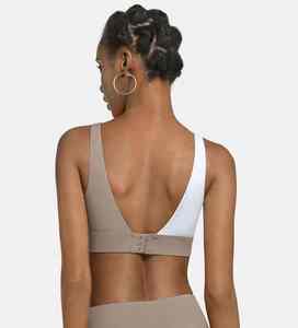 Nuevo Diseño 2025, Sujetador Deportivo Personalizado de Alta Calidad, Secado Rápido, Transpirable, Spandex/Poliéster, para Mujer, Ropa Deportiva en Pakistán - Product Image 6