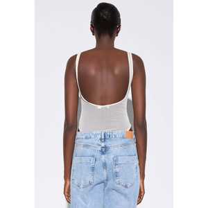 Traje de Baño con Detalles de Piedras Brillantes - Product Image 5