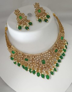 เครื่องประดับสำหรับงานแต่งสไตล์อินเดียใต้ชุดเครื่องประดับสำหรับผู้หญิงสร้อยคอชุบทองแบบดั้งเดิมและชุดเครื่องประดับสำหรับผู้หญิง - Product Image 1