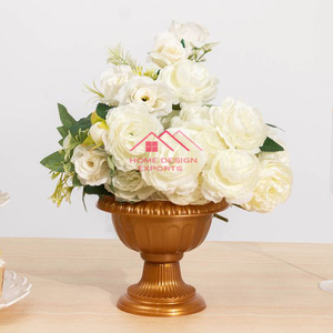 Acabado dorado Venta caliente Accesorios de decoración de mesa de metal Florero de mesa de flores de metal - Product Image 4