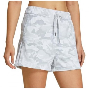 Shorts de course élégants pour femmes, alliant mode, confort et performance pour les femmes actives - Product Image 4