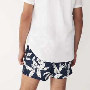 Pantalones cortos de playa de color sólido de alta calidad para hombre, forro interior suave, material de secado rápido, cintura elástica, estampado de logotipo elegante - Product Image 2