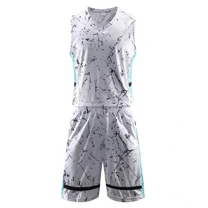 Uniforme de Baloncesto Personalizado para Hombre de Alta Calidad, con Costuras Reforzadas, Tela Estampada, Ideal para Tiros de Campo y Dunks - Product Image 6