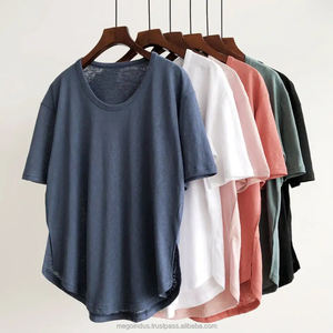 Nouveaux arrivages de vêtements pour femmes de grande taille, vente en gros, Logo personnalisé imprimé pour femmes, tops surdimensionnés, t-shirts à ourlet incurvé - Product Image 3