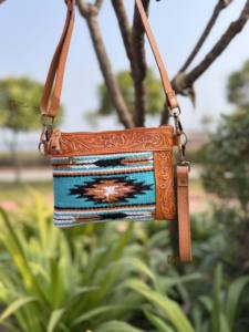 Aztec Western Style femmes Designer cuir fronde sac à main multi-usage Handtooled fermeture à glissière lettre selle couverture Style sac à main - Product Image 2