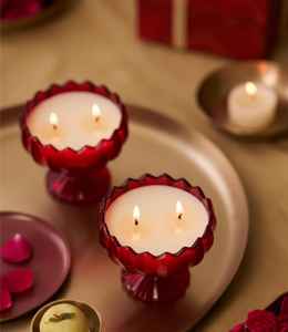 Juego de Velas de Cristal Rojo Acanalado de Lujo |   Par de Velas Votivas Aromáticas Multi-Wick Crimson Aura, Par de Velas Votivas de Vidrio Rojo Intenso, Juego de 2 - Product Image 3