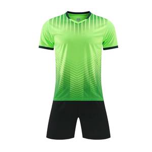 ชุดเสื้อฟุตบอลสำหรับเด็กเสื้อเจอร์ซีย์ฟุตบอลผ้าโพลีเอสเตอร์แบบ100% ตามสั่ง - Product Image 4