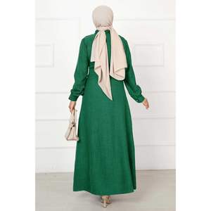 Robe à col chemise avec perles émeraude - Product Image 3