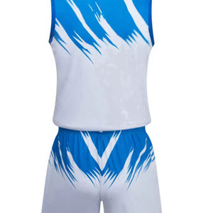 Uniforme de basket-ball le plus vendu, design populaire, uniforme de basket-ball personnalisé, couleur personnalisée, fabriqué au Pakistan - Product Image 4