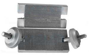 Trituradora de hueso de cartílago Jost Gubisch (Cerkes) de acero inoxidable de alta calidad, instrumentos quirúrgicos de cama de 65mm X 30mm fabricados por Shu & Co - Product Image 2