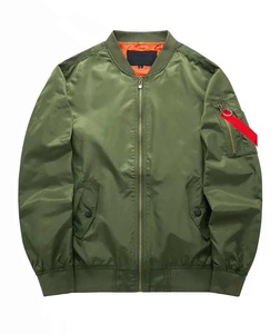 Chaqueta de bombardero de invierno de satén personalizada para hombre-colores y tamaños personalizados impermeables y a prueba de viento de alta calidad al por mayor disponible - Product Image 1