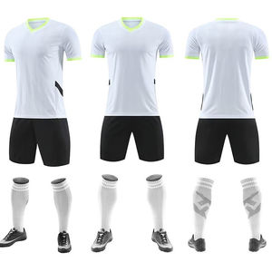 2025 nouveaux maillots de football personnalisés pour hommes en gros vêtements de football sublimés de haute qualité pour adultes formation Options de conception gratuites - Product Image 2