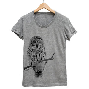 Camiseta clásica de algodón para mujer, camiseta informal de manga corta ajustada, ligera, transpirable para verano, diseño de estampado a cuadros - Product Image 3