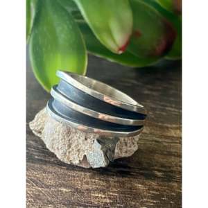 Tom Hawk Men's <b>Ring</b> Sterling <b>Silver</b> Overlay with Rhodium Plating Size 12.5 Everyday Wear Bezel <b>Set</b> Jewelry - Product Image 4