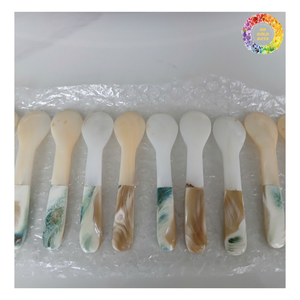 Cuillère en nacre gravée, logo personnalisé, coquillages en nacre naturelle blanche, luxe - Product Image 6