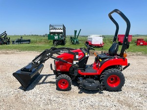 Tractor TYM T224H de Alta Calidad, Nuevo/Usado, con Cargador, 22HP, 4x4, Cortacésped para Pequeñas Granjas y Jardines - Product Image 5