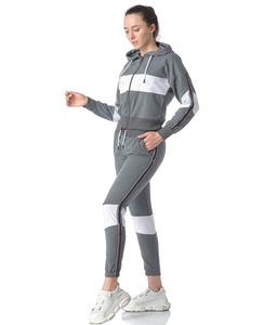 Chándal de mujer con estampado personalizado, chándal de diseño personalizado, conjuntos de chándal de mujer con estampado completo por sublimación - Product Image 4