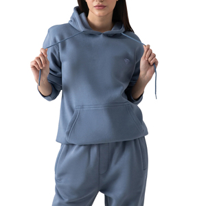 Survêtement pour femme de qualité supérieure avec matériau doux et coupe moderne idéal pour l'entraînement sportif activités de plein air relaxation - Product Image 6