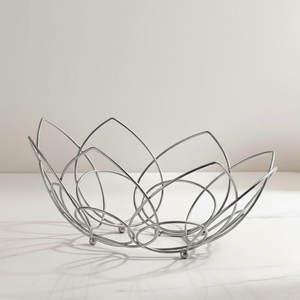 Cesta de Frutas Metálica Ecológica con Asa, Frutas de Temporada Coloridas para Cualquier Ocasión, Ancho 26.67cm, Altura 12.7cm, 0.300 Gramos (aprox.) - Product Image 3