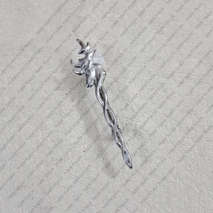 Diseño de cardo contemporáneo Kilt Pin Ciervo anudado con acabado antiguo hecho de cobre - Product Image 4