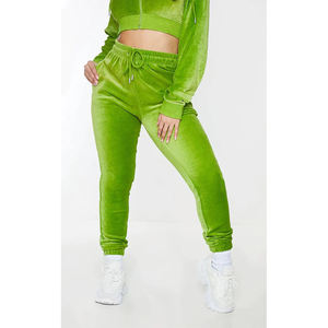 Nuevo y elegante chándal con logotipo personalizado, Tops cortos, sudadera y chándal para correr, conjunto de 2 piezas, sujetador de terciopelo para mujer, chándales para mujer - Product Image 4